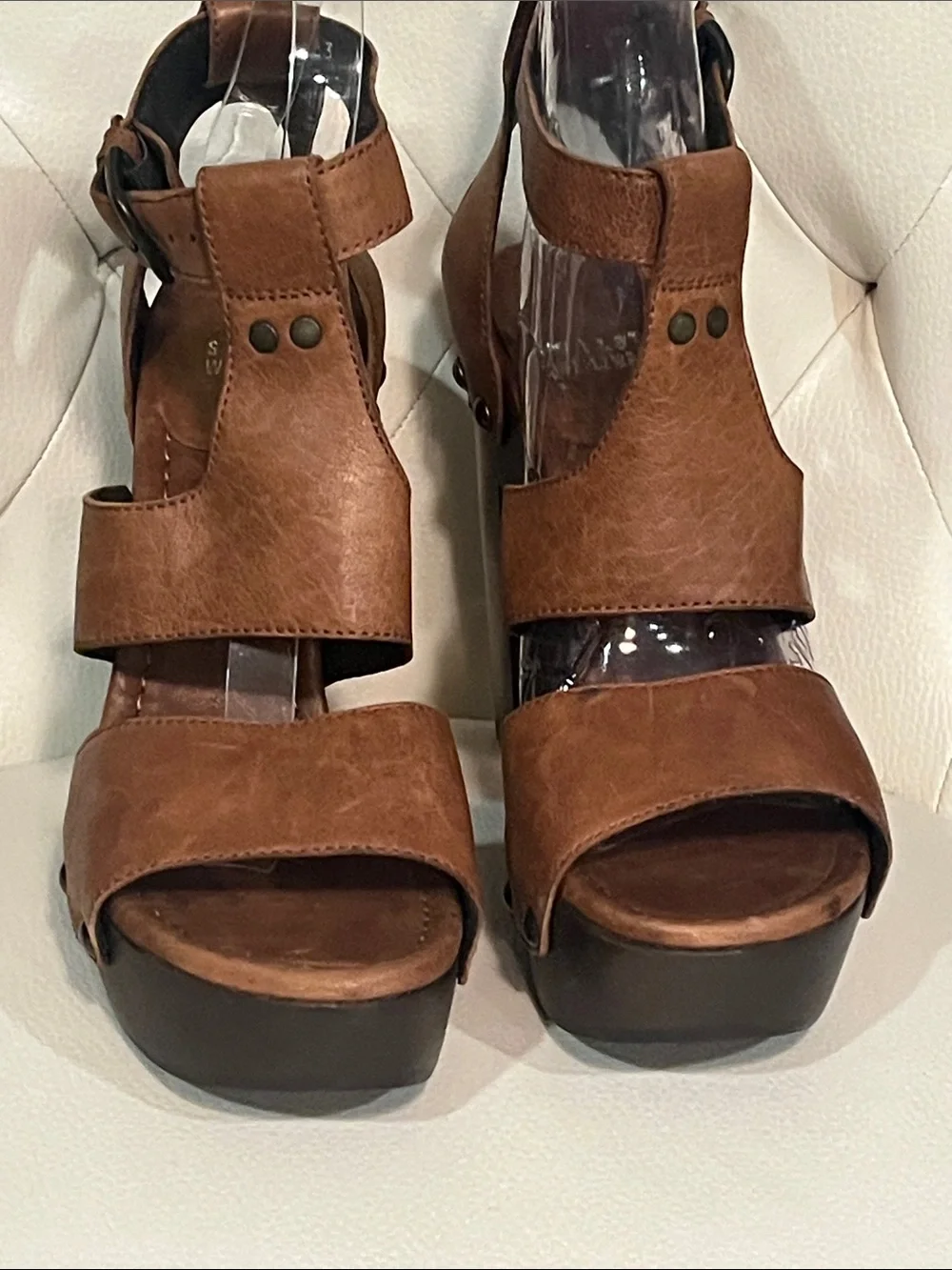 Stuart Weitzman Brown Leather Platform Block Heel Sandals Size 8 Eye Catching